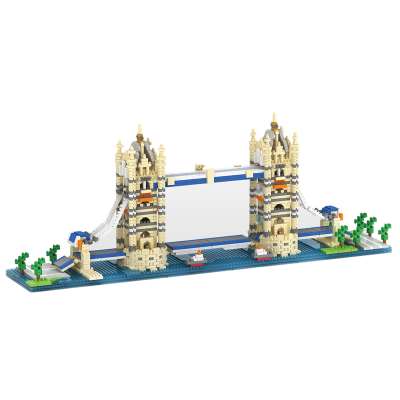 Minitype Building Blocks World Famous Architecture Building London Twin Bridges 1833pcs Diamond Block Bricks MOC Creative Toys