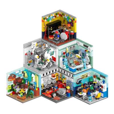 6 In 1 Xingbao Building Blocks 01402 Dreamer Scientist Doctor Musician Racing Driver Painter Astronomer City Building Bricks